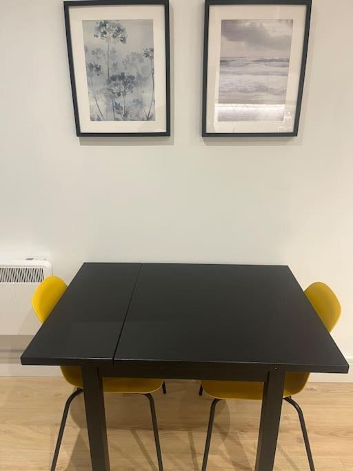 Luxx Apartment & Suites, London Heathrow Airport, Terminal 4, Piccadilly Underground Train Station Nearby! Χίλινγκτον Εξωτερικό φωτογραφία