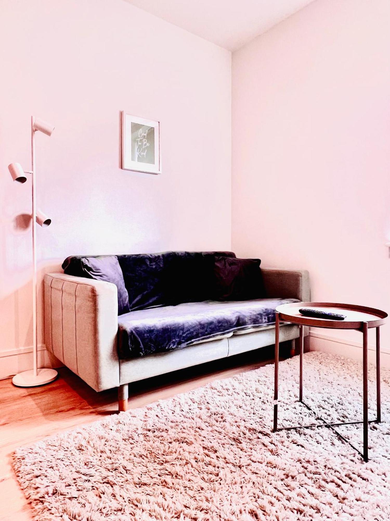 Luxx Apartment & Suites, London Heathrow Airport, Terminal 4, Piccadilly Underground Train Station Nearby! Χίλινγκτον Εξωτερικό φωτογραφία